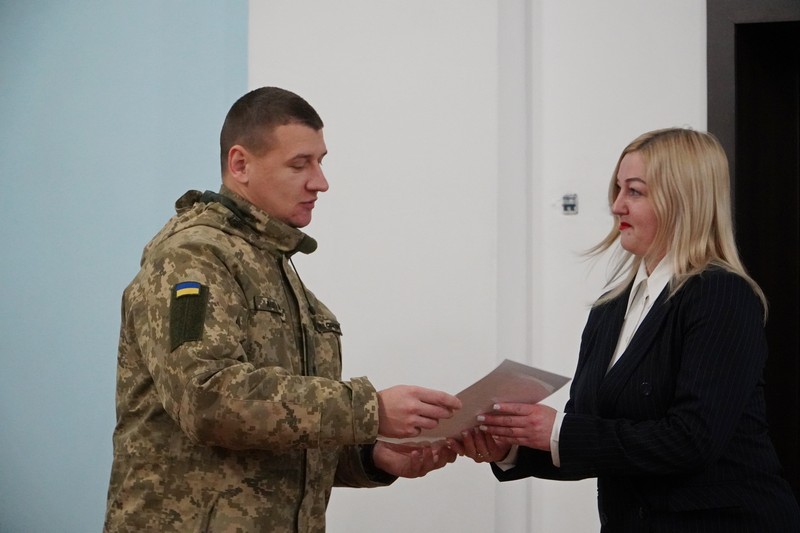 У Володимирі відзначили навчальні заклади за допомогу військовим