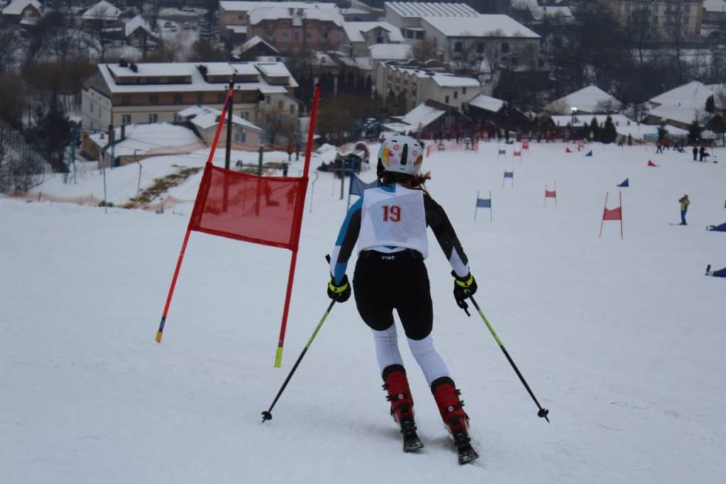 Спортсменка із Володимира стала бронзовою призеркою Кубка України з гірськолижного спорту