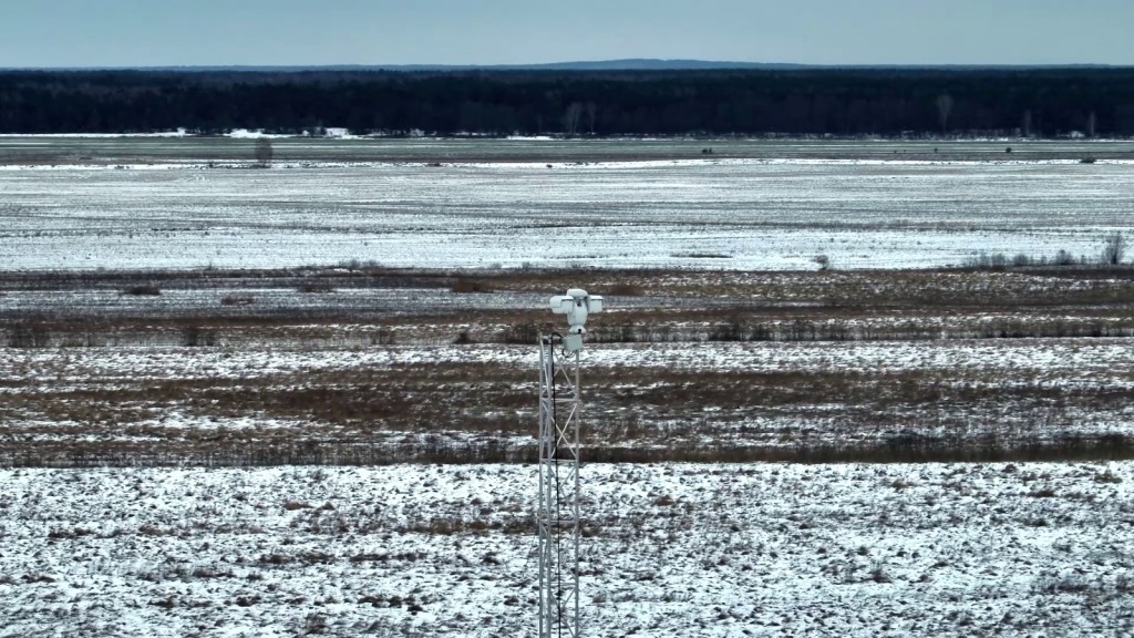 На кордоні з білоруссю волинські прикордонники встановлюють камери відеоспостереження