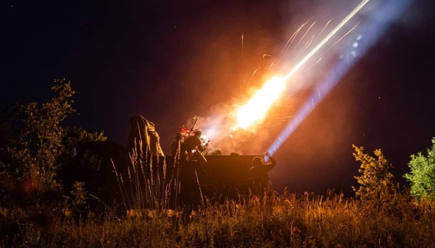 ППО вночі знищила 13 дронів-камікадзе та керовану ракету Х-59