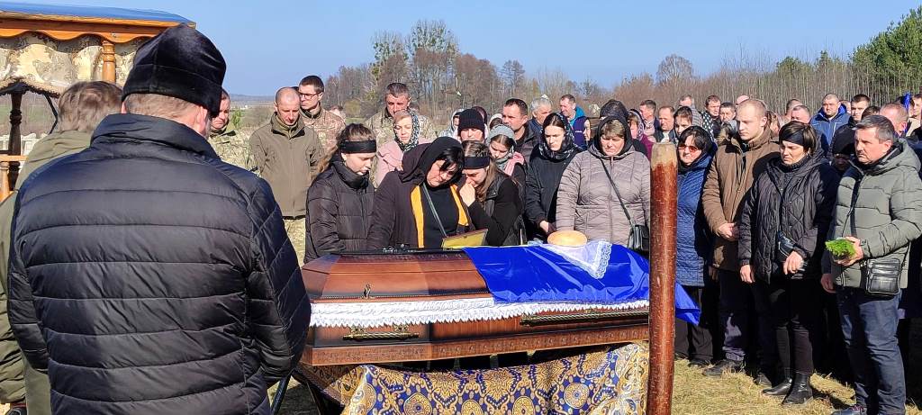 На Волині попрощалися із загиблим на Луганщині воїном