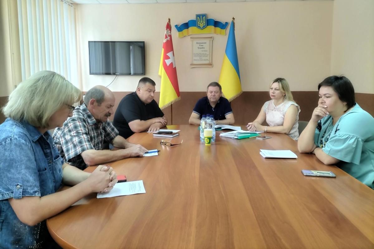 У Рожищенській міськраді планують вивільнити 14 посад діловодів
