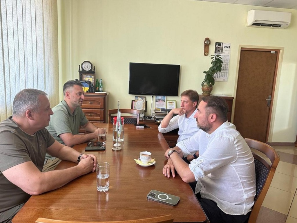 Заступник голови Волинської ОДА ознайомився з роботою володимирських підприємств