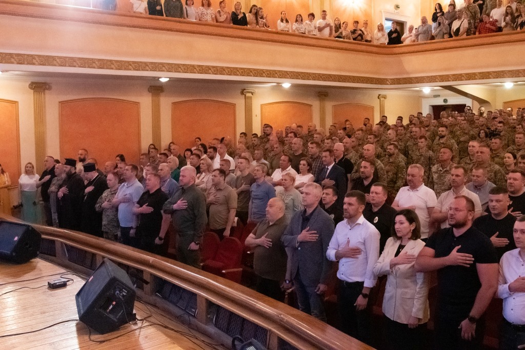 15 місяців на нулі: у Луцьку вітали воїнів 100-ї ОМБР