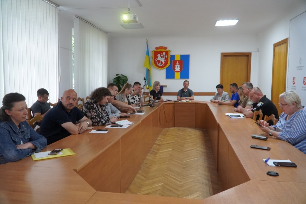 У Володимирі підписали меморандум про співпрацю між виконкомом та операторами прокату електросамокатів