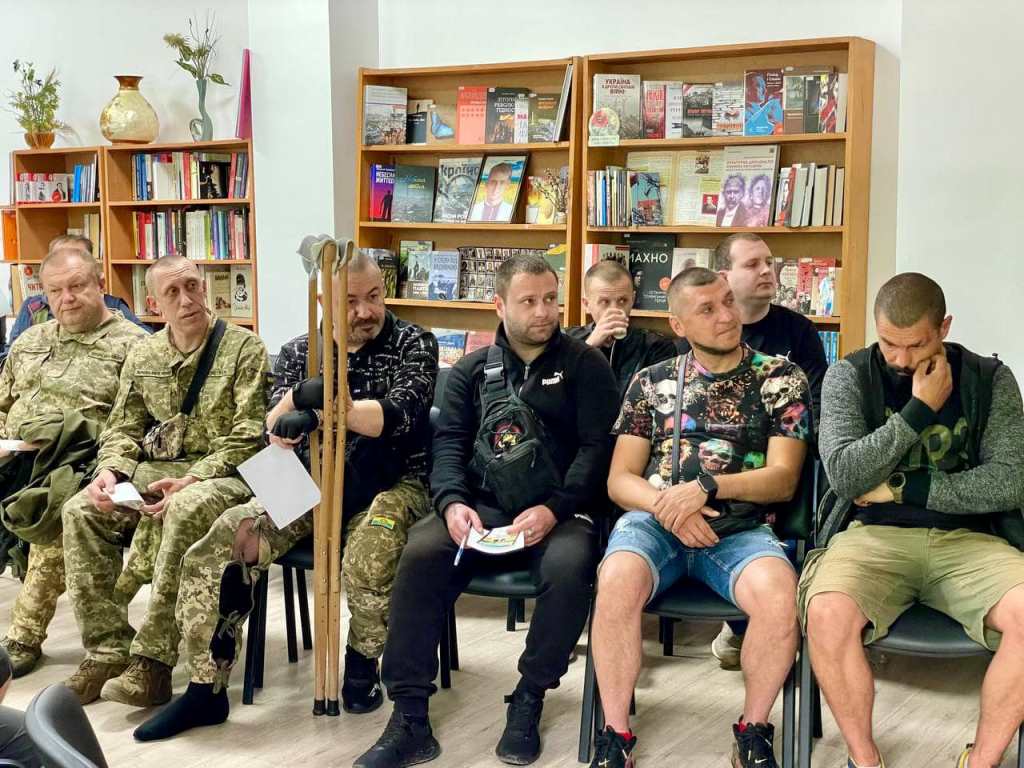 У Нововолинську презентували проєкт «Соціально-психологічна підтримка та реінтеграція ветеранів та членів їх сімей»