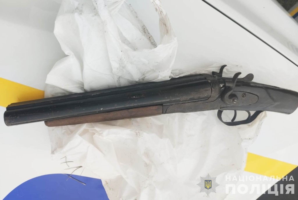 У жителя Дубечненської громади вилучили обріз та набої