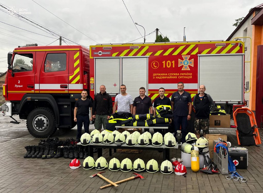 Волинські рятувальники отримали гуманітарну допомогу з Німеччини