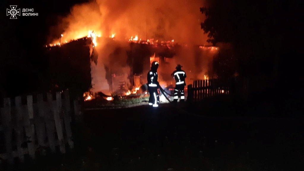 На Волині розряд блискавки спричинив шість пожеж