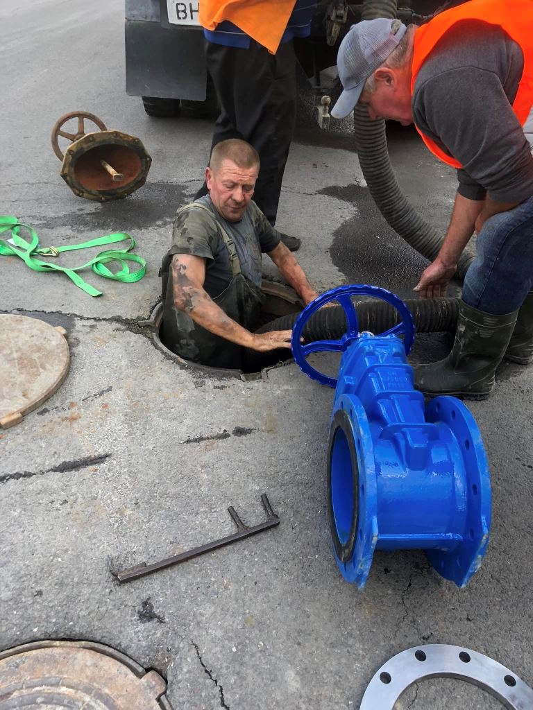 У Володимирі розпочинають заміну мереж на аварійних ділянках: кому варто запастись водою та де зміниться рух транспорту