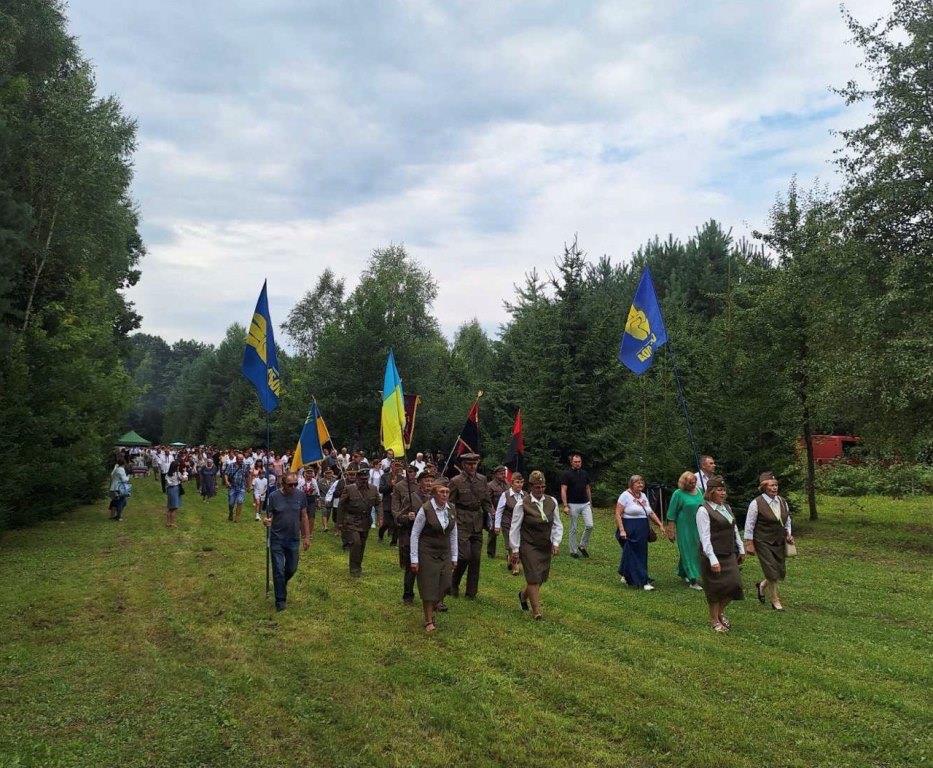 В урочищі Вовчак відбувся фестиваль патріотичної пісні
