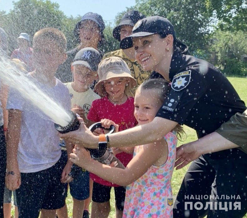 Володимирські правоохоронниці розповіли про службу в ювенальній поліції