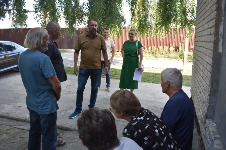 У Володимирському районі представники влади зустрілися із родинами внутрішньо переміщених осіб