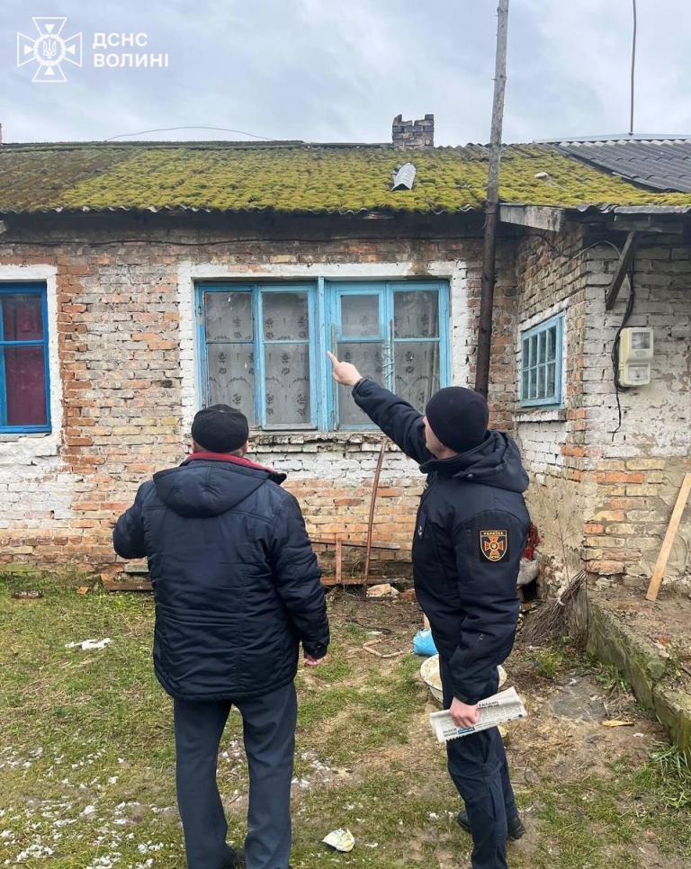 Фахівці ДСНС продовжують профілактичні заходи на території Нововолинської громади