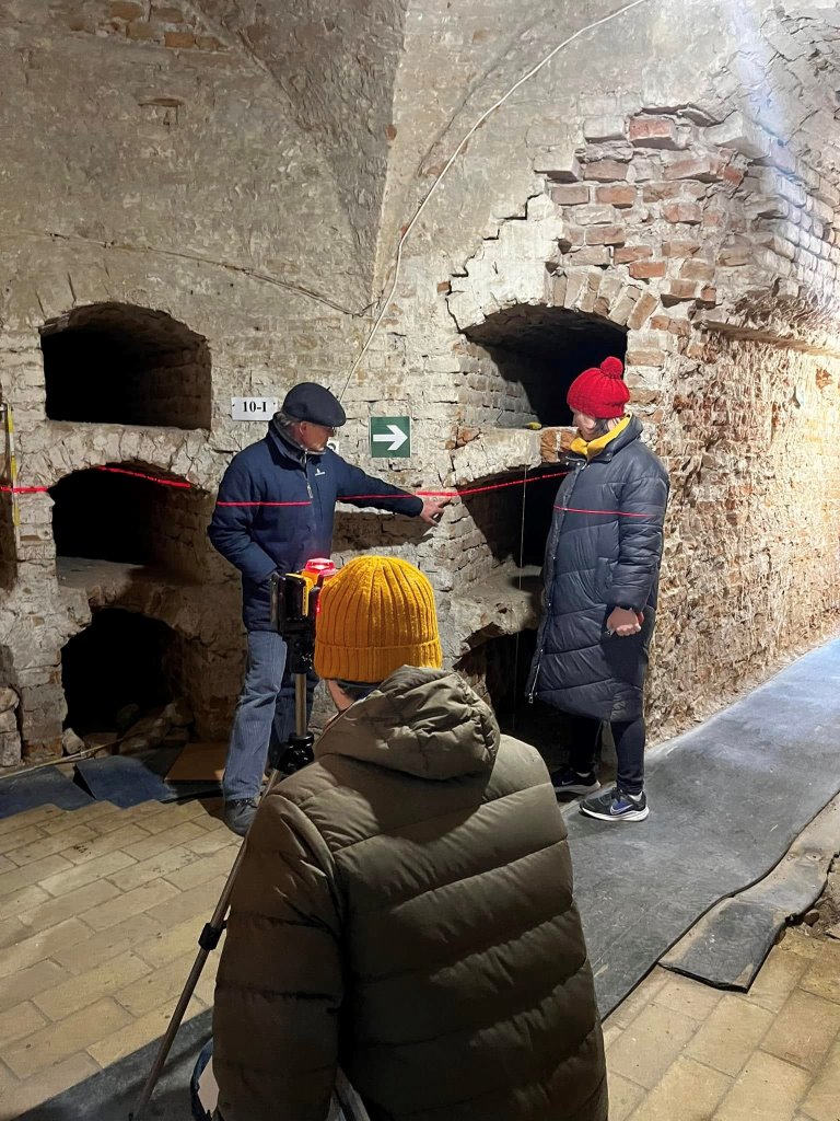 Львівські історики дослідять підземелля володимирських храмів