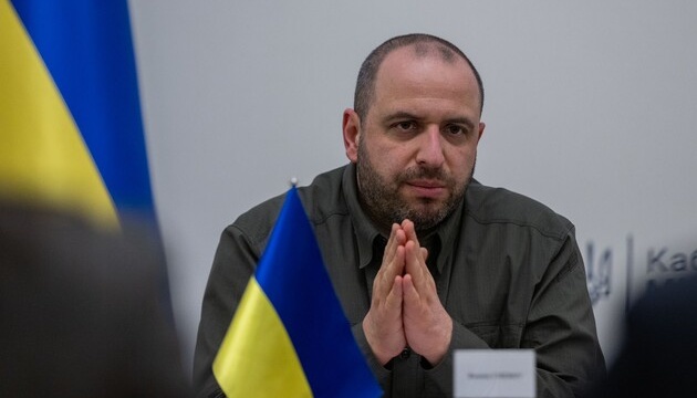 Умєров звільнив свого заступника і не продовжив контракт з директоркою Агенції оборонних закупівель