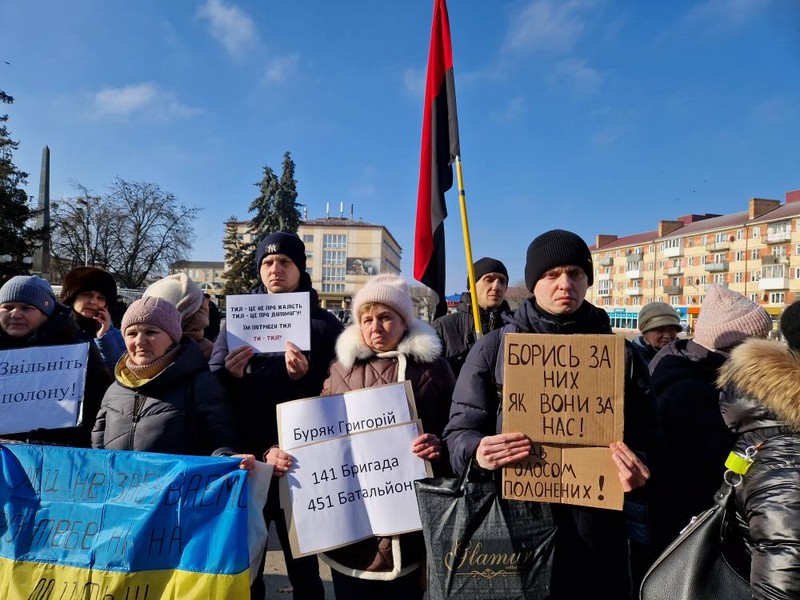 У Володимирі понад 250 учасників зібрала акція на підтримку полонених, зниклих безвісти воїнів та їхніх родин