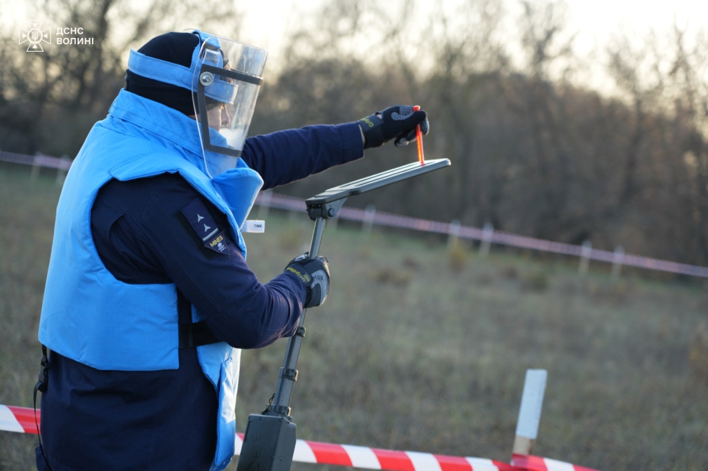 Волинські піротехніки пройшли спеціальні навчальні збори