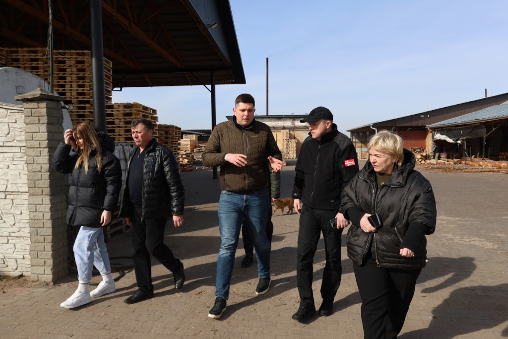 Начальник Волинської ОВА відвідав підприємства Ковельщини