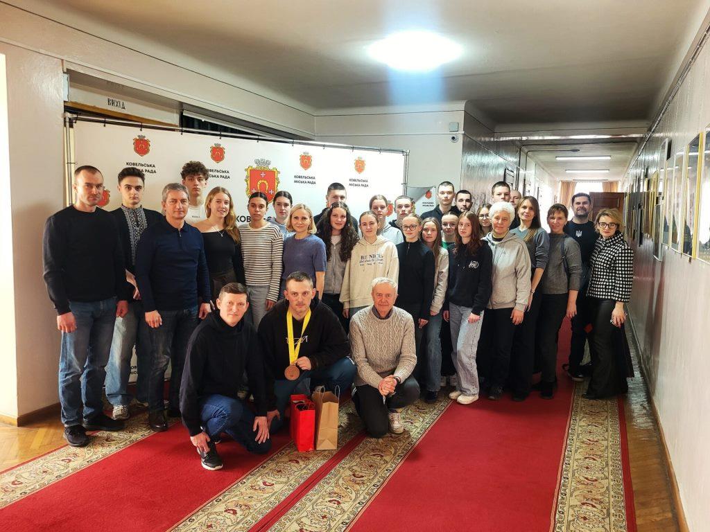Спортивна спільнота Ковеля зустрілись з бронзовим призером Ігор Нескорених Костянтином Копелюком