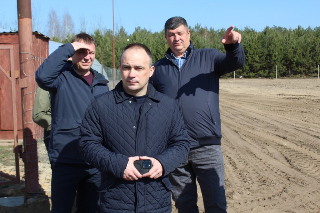 Керівництво Волинської ОВА ознайомилося з роботою підприємства, що вирощує овочі та бульбоплоди