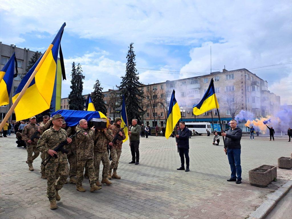 Ковель віддав останню шану Герою Максиму Сущуку
