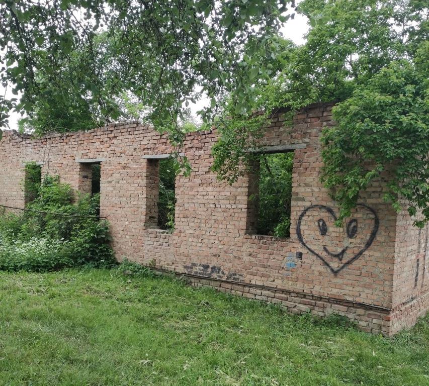 У Нововолинській громаді з аукціону продають недобудовану комунальну будівлю