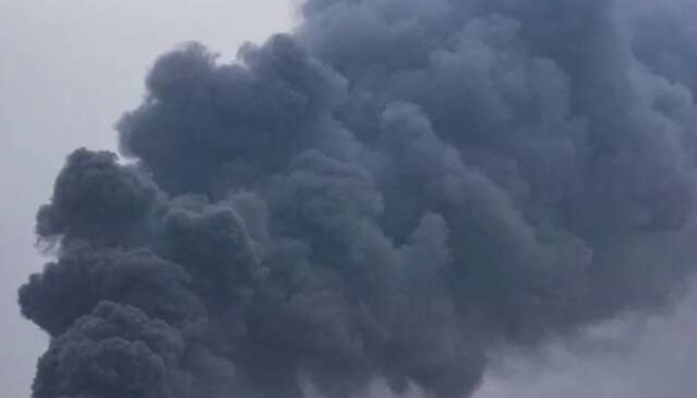 У росії заявили, що збили дрони неподалік НПЗ у волгограді