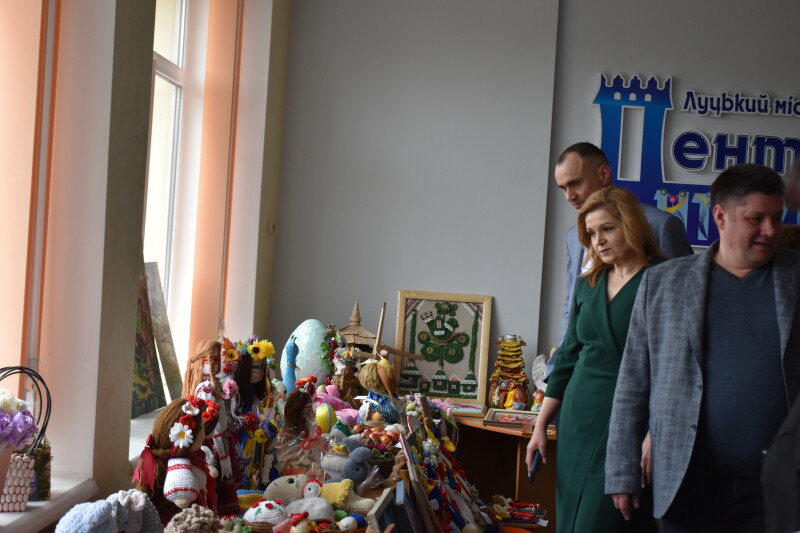 У Луцьку юні науковці, інженери та творча молодь представили свої роботи на виставці у ПУМі