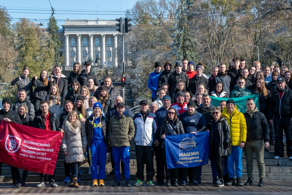 «Рух заради здоров’я»: у Луцьку до Міжнародного дня спорту влаштували забіг
