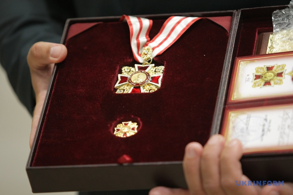 Семеро волинян претендують на найвищу громадську відзнаку для медиків