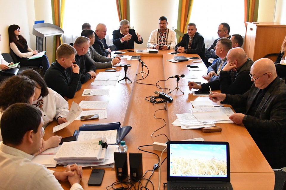 У майновій комісії Волиньради розглянули питання приміщень НУХТ в історичній частині Луцька