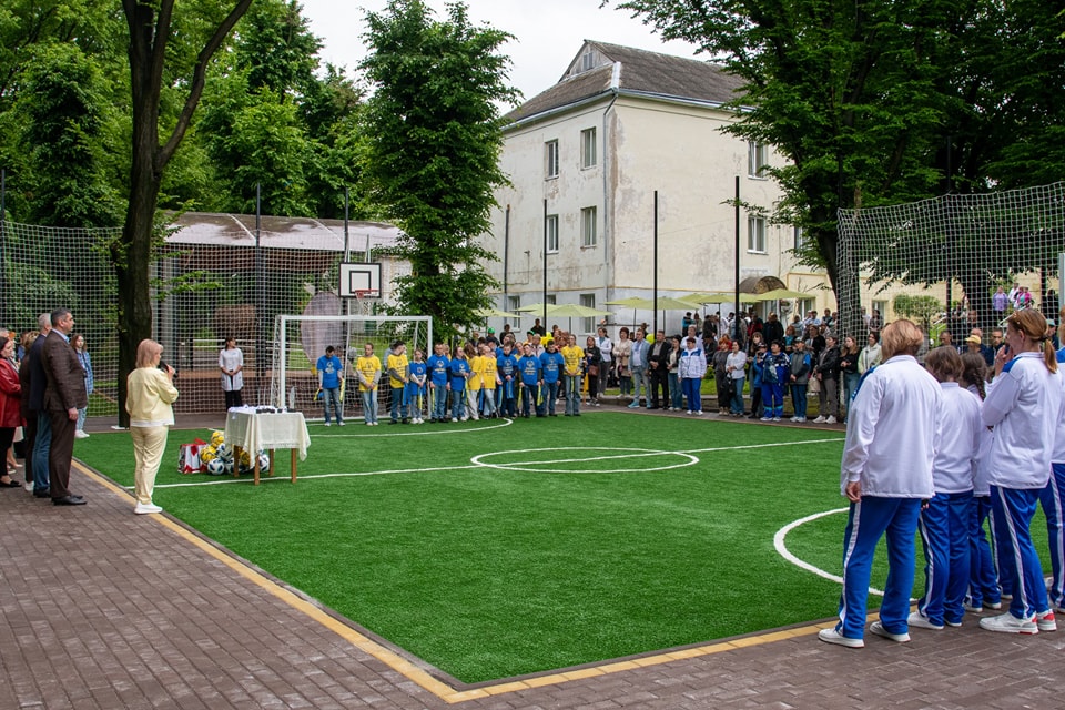 У Горохівському психоневрологічному інтернаті відкрили спортивний майданчик