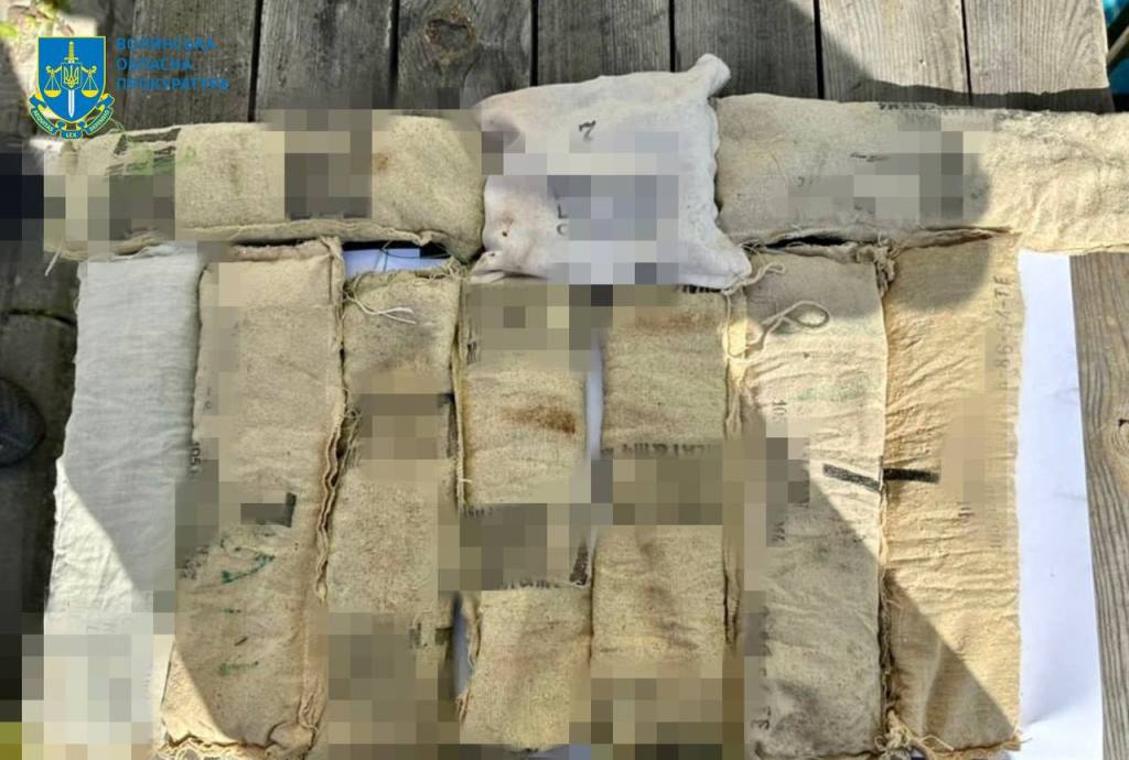 Незаконно збував вибухівку на Волинь – повідомили про підозру жителю Львівщини