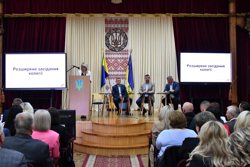 Освітяни Волині підсумували минулий навчальний рік та визначили завдання на наступний