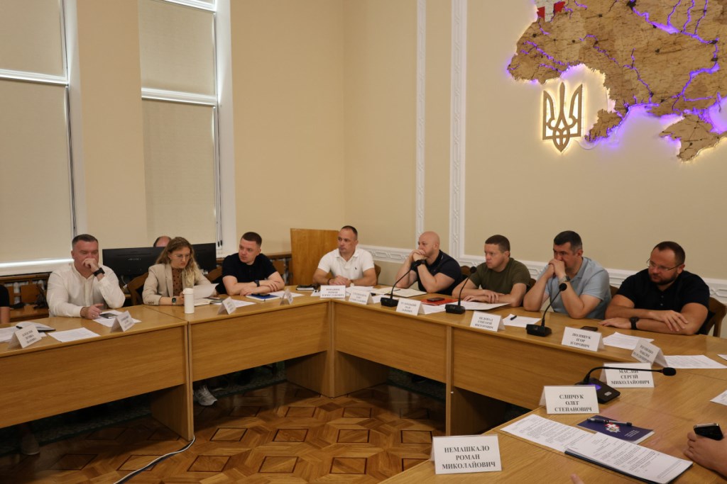 У Волинській ОВА обговорювали реалізацію державних інвестиційних проєктів у сфері освіти та безпеку навчальних закладів