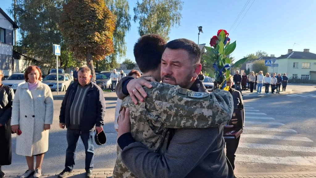 У Камені-Каширському вручили державні нагороди рідним полеглих Героїв