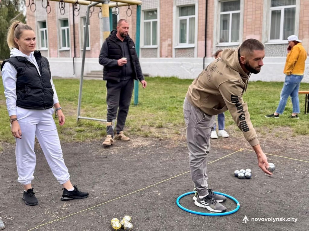 У Нововолинську організували показові виступи та майстеркласи з петанку