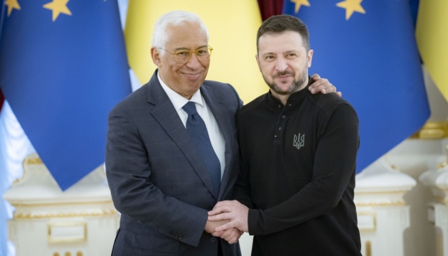 Зеленський зустрівся з Коштою на Закарпатті