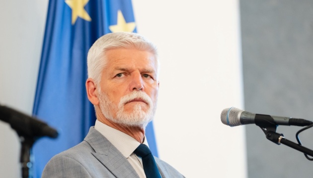 Президент Чехії заявив, що на порушення з боку росії НАТО має реагувати військовим шляхом