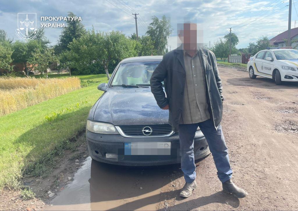 Авто – на ЗСУ, а водія за ґрати: покарали мешканця волинянина, який їздив п’яним за кермом