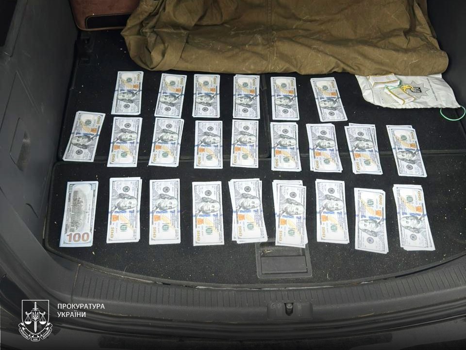 На Волині викрили схему незаконного перетину кордону через фіктивний шлюб