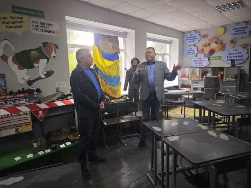 Любешівська громада приймала делегацію з Харківщини