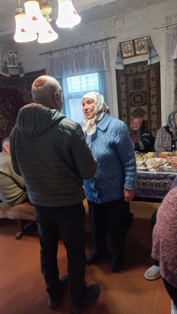 В Оваднівській громаді привітали із 90-річчям довгожительку