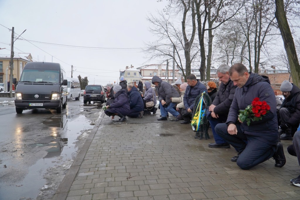 У Володимирській громаді попрощалися із Захисником Володимиром Пойдою