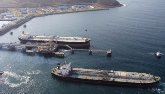 росія пропонує Індії ще більшу знижку на нафту після санкцій США