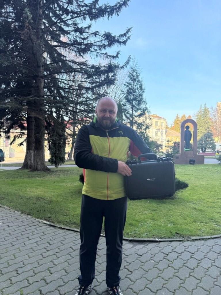 У Луцьку для військових передали чергову партію обладнання