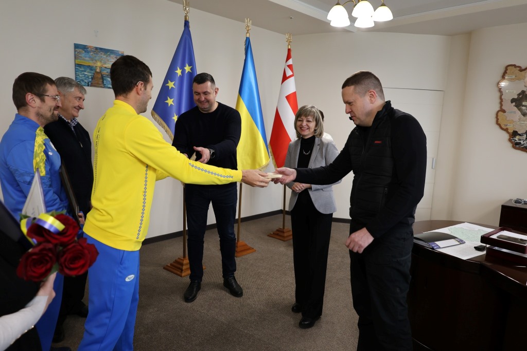 Керівники області відзначили волинських спортсменів-дефлімпійців