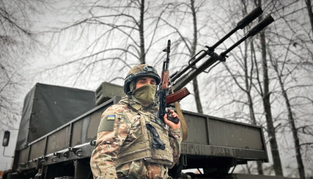 Сили ППО знешкодили 101 зі 127 безпілотників, якими росіяни з вечора атакували Україну