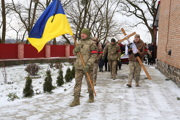 Луцька громада попрощалися з Героєм Іваном Доценком